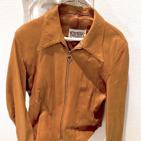 Ladies genuine leather jacket size 42 - Picture 2 of 2